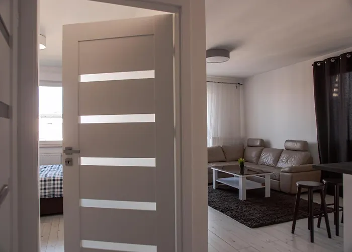 Sdh Comfortable Near Chopin Airport * Warszawa