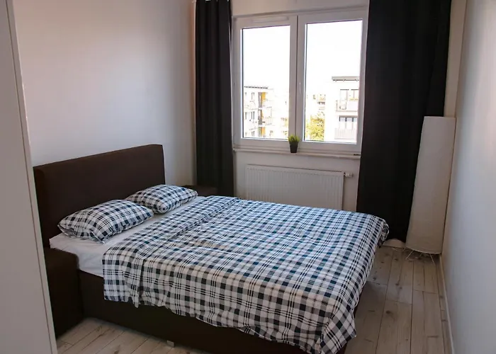 Hotel Sdh Comfortable Near Chopin Airport